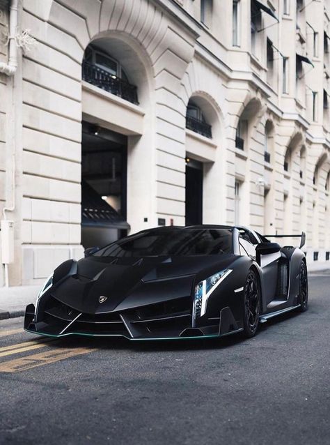 Blacked out Lamborghini Veneno🤌🏽 Blacked Out Lamborghini, Veneno Roadster, Aventador Lamborghini, Cool Truck Accessories, Car Quotes, Car Organization, Aesthetic Car, Lamborghini Veneno, Car Decorations