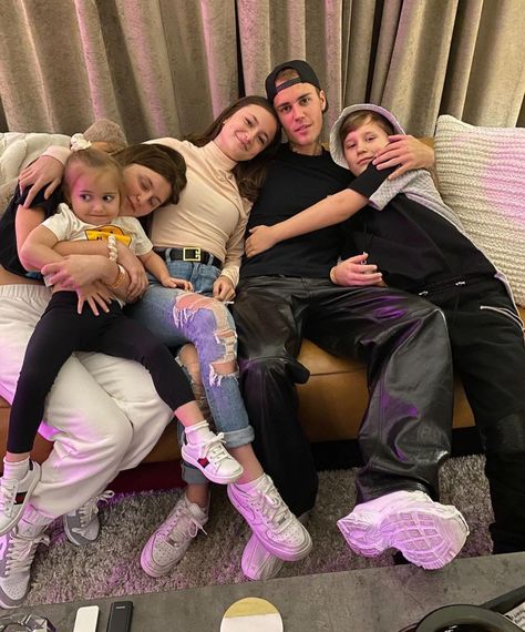 Jaxon Bieber, Justin Bieber Family, Justin Bieber Funny, Sis Bro, Celebrity Siblings, Justin Bieber Images, Justin Bieber Wallpaper, Justin Hailey, Sibling Photos