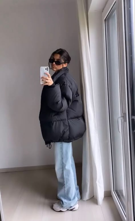 Black Puffer Outfit, Winter 2022 Outfits, Winter Warm Outfits, Puffer Outfit, Comfy Outfits Winter, 2022 Outfits, 2023 Outfits, Comfy Winter, Stylish Winter Outfits