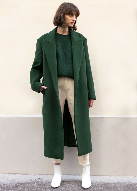 Green Coat Outfit, Long Green Coat, Pijamas Women, Green Wool Coat, Wool Coat Women, Winter Mode, Outfit Look, Green Coat, Coat Outfits