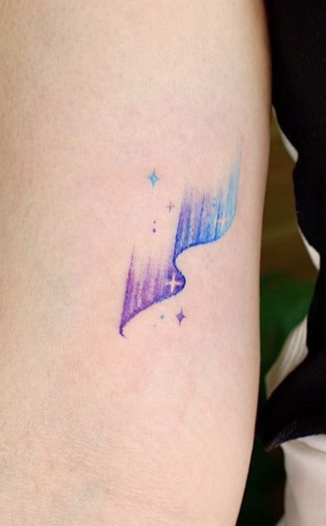 Aurora Borealis Tattoo Ideas, Small Northern Lights Tattoo, Northen Lights Tattoo, Aurora Borealis Tattoo Minimalist, Northern Lights Tattoos, Alaska Inspired Tattoos, Aurora Tattoo Ideas, Alaska Tattoos For Women, Northern Light Tattoo