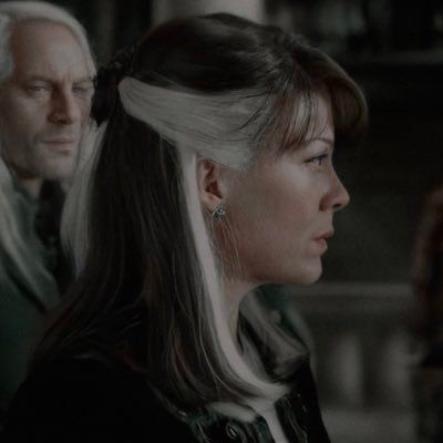 narcissa malfoy icon. Narcissa Malfoy, White Hair, Books Wattpad, Wattpad, Books, Hair, White, Black