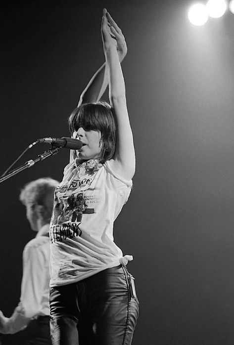 Chrissie Hynde, 70s Punk, The Vampires Wife, The Pretenders, Women Of Rock, Maria Callas, Estilo Rock, Female Musicians, I'm With The Band