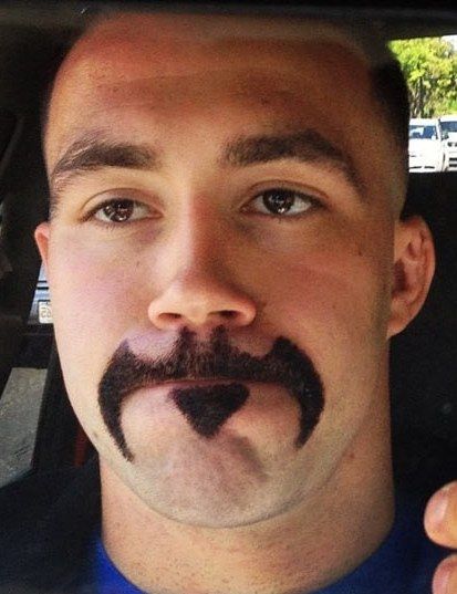 There's only one week left of Movember, so we've rounded up the 12 craziest moustaches we've ever seen. Click the picture to see our Buzzfeed! Tanda Tanya, Im Batman, Beard No Mustache, Memes Humor, 인물 사진, Facial Hair, Bones Funny, Amalfi, Funny Photos