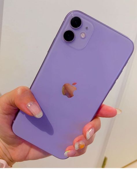 |Apple & Samsung Lifestyle| ™ on Instagram: “Beautiful Purple iPhone 11!😍💜 Like it!? Yes or No!?🤔 Comment.⬇️ Tag 3 Friends.😍 Follow: @appleipy  Source: @ayame_maidreamin” Purple Iphone 11, Apple Iphone Accessories, Smartphone Technology, Purple Iphone, Casing Iphone, Produk Apple, Accessoires Iphone, Iphone Obsession, Apple Phone Case