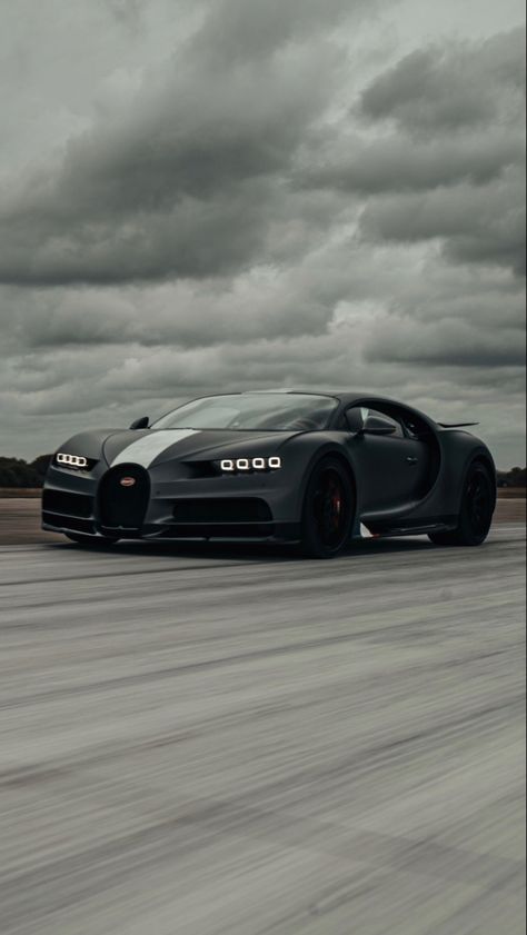 Bugatti Chiron Aesthetic, New Tesla Roadster, Bugatti Wallpapers, Cool Truck Accessories, Car Seat Poncho, New Tesla, Solar Car, Aesthetic Cool, Ford Mustang Car