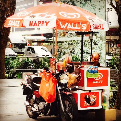 Ice cream uncle • my Singapore favorite ice cream place • sweet memory • #charliehoopy Singapore Ice Cream, Singapore Nostalgia, Ice Cream Place, Ice Cream Business, Ice Crea, Ice Cream Cart, Travel Channel, Creative Direction, Old Photos