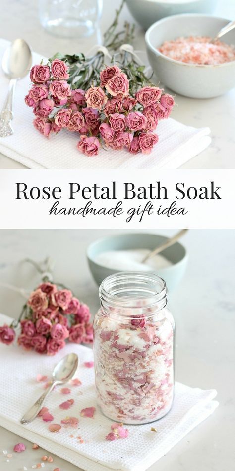 Bath Soak Recipe, Rose Petal Bath, Bath Salts Recipe, Bath Salts Diy, Săpunuri Handmade, Bath Recipes, No Salt Recipes, Homemade Soap Recipes, Diy Spa