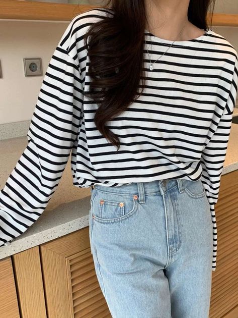 DAZY Striped Drop Shoulder Tee | SHEIN Stripped Long Sleeve Tshirt, Striped Top Outfit Aesthetic, Stripe Tshirt Outfit Women, Full Sleeve Tshirt Women, Striped Long Sleeve Shirt Outfit, Long Sleeve Under Shirt Outfit, Striped Long Sleeve Outfit, Striped Tshirt Outfits, Long Sleeve Tee Outfit