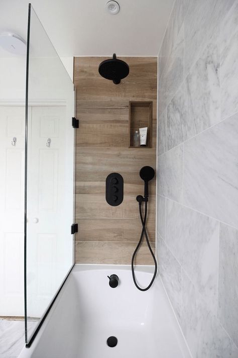 Marble And Wood Bathroom, Bathroom With Black Accents, Modern Marble Bathroom, Wood Tile Shower, Modern Marble, Bad Inspiration, Steam Showers Bathroom, Black Shower, Small Bathroom Design