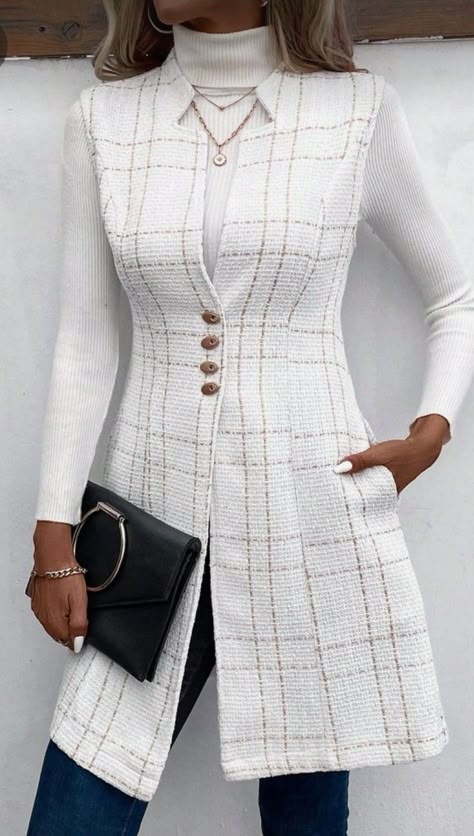 Vest Outfits For Women, Modest Casual Outfits, Work Dresses For Women, Shoes Outfit Fashion, Women Dresses Classy, Diy Fashion Clothing, Celebrity Outfits, Fashion Line, Western Outfits