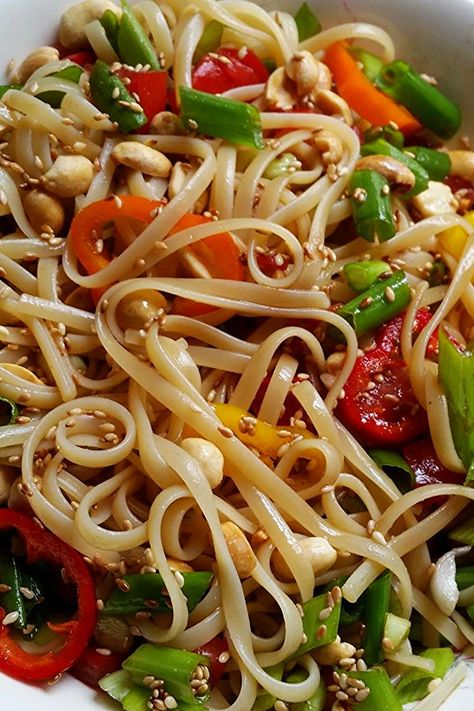 ~ Asian Linguine Salad ~ My Way Linguine Salad, Pasta And Vegetables, Cold Pasta Dishes, Cooked Pasta, Cold Pasta, Linguine, Sesame Oil, How To Cook Pasta, Pasta Dishes