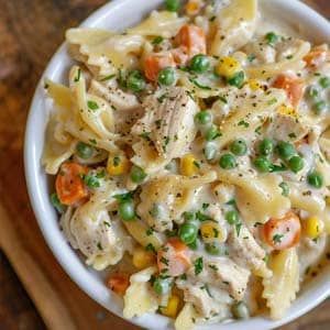 Chicken Pot Pie Pasta Recipe - Masters of Kitchen - Chicken Pot Pie Pasta, Pot Pie Pasta, Chicken Potpie, Recipe Ingredients List, Pot Pie Casserole, Chicken Pot Pie Casserole, Pot Pie Soup, Easy Chicken Pot Pie, Pot Pies Recipes