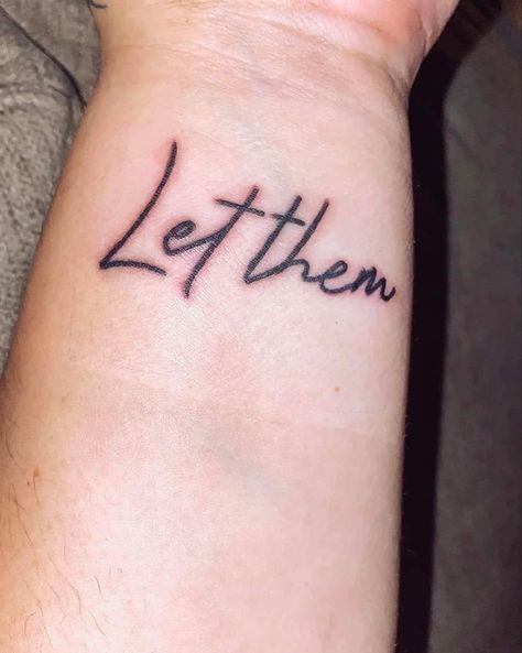 I saw this tattoo on facebook the other day & as I read the meaning behind it my body instantly got covered in chills. I needed this! Some of those words I needed to hear I posted below. You may need them too🖤 “ Let Them” “Just Let them. If they want to choose something or someone over you, LET THEM. If they want to go weeks without talking to you, LET THEM. If they are okay with never seeing you, LET THEM. If they are okay with always putting themselves first, LET THEM. If they are showing y Let Them Tattoo, Enough Tattoo, Army Tattoos, Omerta Tattoo, Tasteful Tattoos, 4 Tattoo, Hand Tattoos For Women, Red Tattoos, Tattoo Stencil Outline