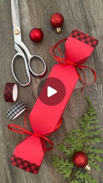 Gift Wrapping Love on Instagram: "Full Video: Candy Gift Box | How to Package a Small Gift without a Box ➥ https://youtu.be/UiOmzR1DVk4 ❤️ Link to video above. Please copy and paste or follow link in bio to the Gift Wrapping Love YouTube library. Have fun! . . . #paperart #christmas #christmascrafts #christmas2023 #christmasdiy #giftwrapping #giftwrappingideas #papercrafts #giftpackaging #diybox #giftbox #diygiftbox #candybox #candygiftbox" Christmas Gifts Chocolate, Small Christmas Gift Wrapping Ideas, Toffee Gift Packaging, Gift Wrapping Ideas Candy Shape, Candy Gift Wrapping, How To Make Christmas Gift Boxes, Candy Bar Gift Ideas Christmas, Christmas Candy Paper Crafts, Small Gift For Christmas