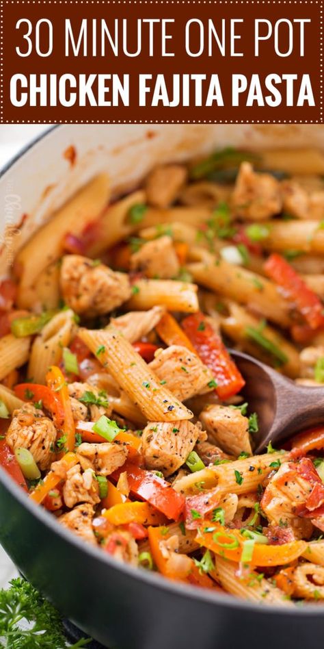 One Pot Chicken Fajita Pasta, Fajita Pasta Recipe, Fajita Pasta, The Chunky Chef, Chicken Fajita Pasta, Chunky Chef, Chicken Fajita, One Pot Chicken, Creamy Pasta