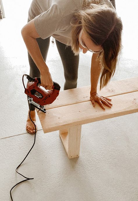 Easy $25 Entryway Bench - Kristin Jones Simple Entry Bench, Outside Bench Diy, Plant Bench Diy, Entryway Bench Diy How To Build, How To Decorate A Bench In Bedroom, Rustic Wood Bench Entryway, Diy Bench Coffee Table, Small Porch Bench Ideas, Homemade Entryway Bench