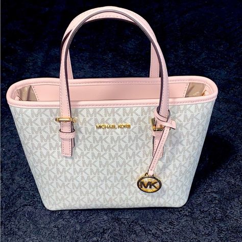 Nwt Michael Kors Jet Set Tote O This Beauty Has Mk Small Logo Zip Top - Can Be Worn As A Crossbody Or Used As A Purse Includes Crossbody Strap Brand New With Tags Retail At $488 Powder Blush Multi. Logo-Print Canvas. Gold-Tone Logo & Hardware. Measures 10.75 W X7.5 H X 4"D. Handle Drop: 21.5-25.5". Removable Adjustable Shoulder Crossbody Strap. Interior Details: Front Slip Pocket. Exterior Details : Back Zip Pocket. Lining: 100% Polyester. Top Zip Closure. Mk Tote Bag, Expensive Bag, Women's Bags By Usage, Women's Bags By Material, Mk Purse, Women's Bags By Shape, Exterior Details, Women's Bags By Style, Girly Bags