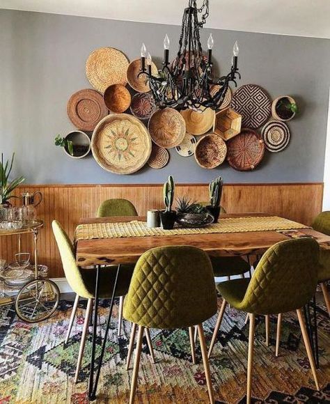 Bohemian style dining room via reddit | via Stylish Homes if… | Flickr Modern Bohemian Dining Room, Bohemian Style Dining Room, Bohemian Dining Room, Boho Dining Room, Style Dining Room, Family Dining Rooms, Deco Retro, Dining Room Inspiration, Coastal Chic