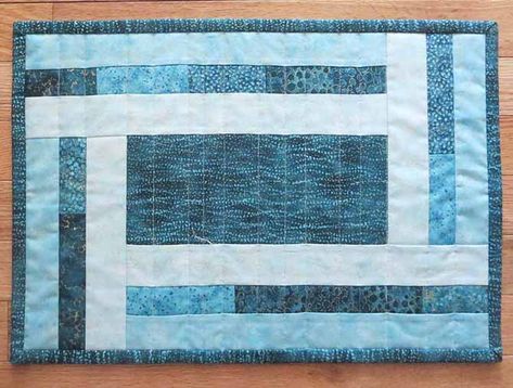 Creative Borders, Easy Placemats, Quilted Placemat Patterns, Log Cabin Blocks, Modern Log Cabin, Quilted Placemat, Table Topper Patterns, Quilted Placemats, Modern Placemats