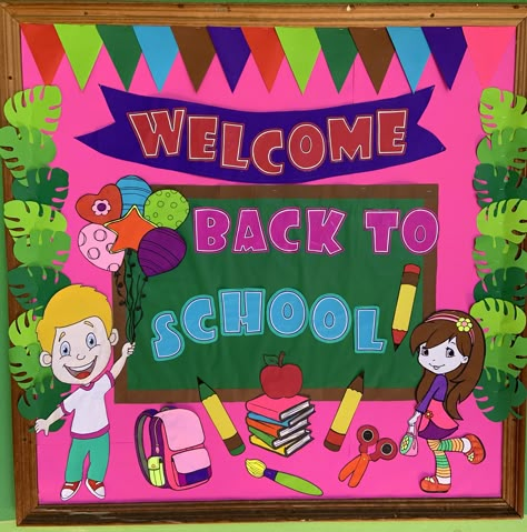 Welcome Back To School (T. Kath) Classroom Welcome Chart, Welcome Back To School Decoration Ideas Door, Welcome Back To School High School, Welcome Back To School Board Decoration, Welcome Chart For Kindergarten, Welcome Back To School Bulletin Boards Preschool, Welcome Board For Kindergarten, Welcome Back To School Chart, Welcome Board Classroom