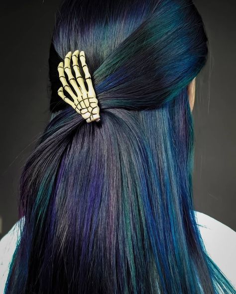 Cerulean Sea Hair, Siren Sisters, Oil Slick Hair Color, Colored Streaks, Spooky Hair, Cerulean Sea, Oil Slick Hair, Baylage Hair, Slick Hair