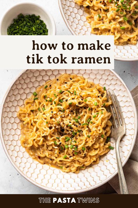 Tik Tok Ramen - The Pasta Twins Tik Tok Lunch Recipes, Tik Tok Ramen Noodles, Tik Tok Meals, Tik Tok Recipes Videos, Tik Tok Ramen, Homemade Ramen Seasoning, Raman Recipes, Tik Tok Recipes, Creamy Ramen