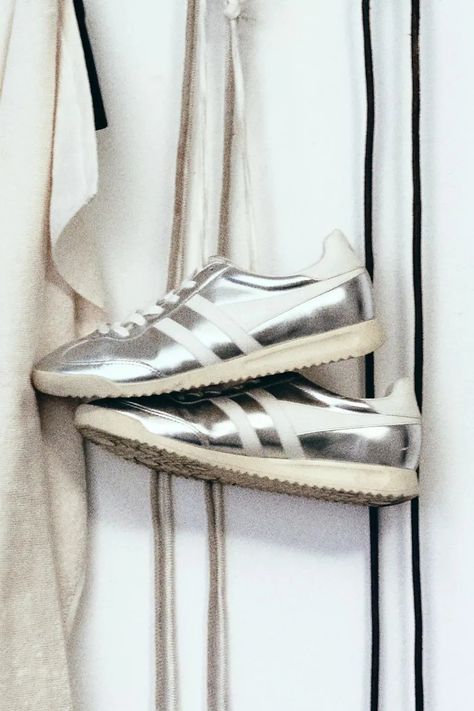 These Are the 18 Best Silver Sneakers on the Market | Who What Wear Gola Sneakers, Silver Trainers, Cute Sundress, Metallic Sneakers, Silver Sneakers, Tie Styles, Trending Sneakers, Fashion People, Best Sneakers