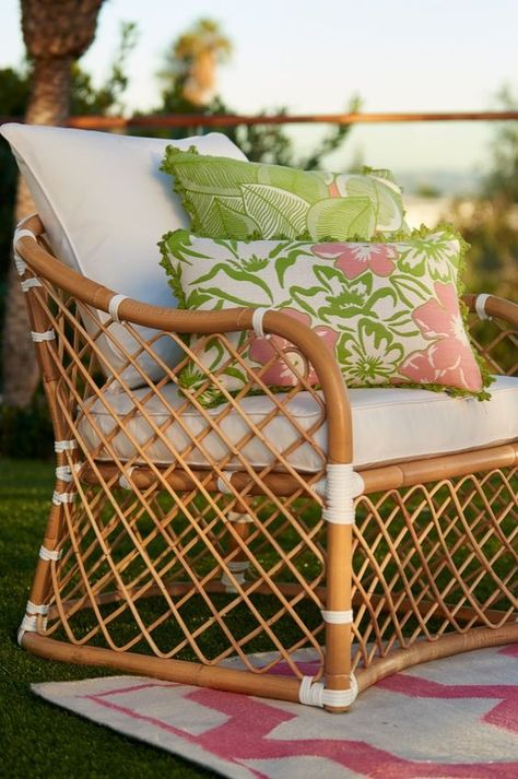 Out Door Furniture, Tropical Retreat, Bay Breeze, Garden Deco, Camper Decor, Tropical Style, Beach Living, Door Furniture, Rattan Furniture