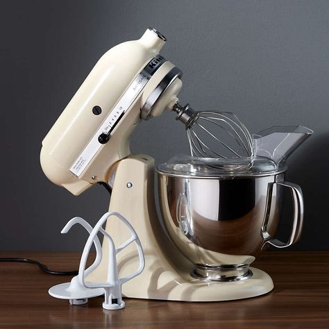 Kitchenaid Artisan Stand Mixer, Kitchenaid Bowl, Kitchenaid Artisan, Cream Kitchen, Stainless Steel Mixing Bowls, Kitchenaid Stand Mixer, Glass Spice Jars, Pretty Mugs, Head Stand