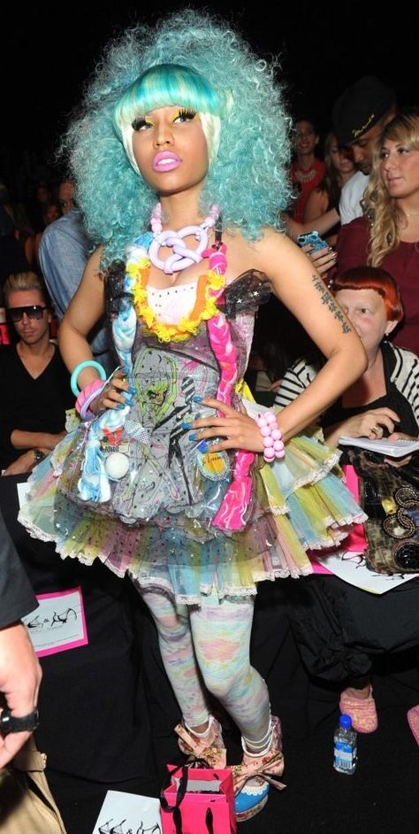 Old Nicki Minaj, Nicki Minaj Fashion, Harajuku Barbie, Nicki Minaj Barbie, Nikki Minaj, Nicki Minaj Photos, Nicki Minaj Pictures, Pink Friday, J Fashion