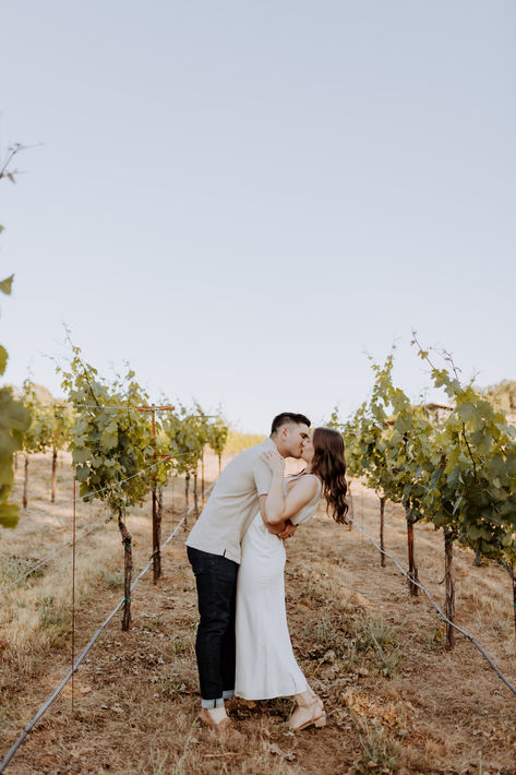 Couple walking through vineyards at Black Oak Mountain Vineyards in Cool, California for engagement photos with Yumiko Tan Photography Vineyard Engagement Shoot, Vineyard Couple Photoshoot, Winery Proposal, Vineyard Photoshoot, Winery Engagement Photos, Vineyard Engagement Photos, Vineyard Engagement, Winery Engagement, California Engagement