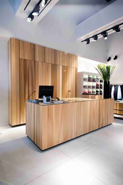 // Salon Interior Design Ideas, Beauty Salon Interior Design, Retail Counter, Interior Design Pictures, Interior Design Gallery, Interior Design Books, Interior Design Images, Retail Store Interior, Retail Inspiration