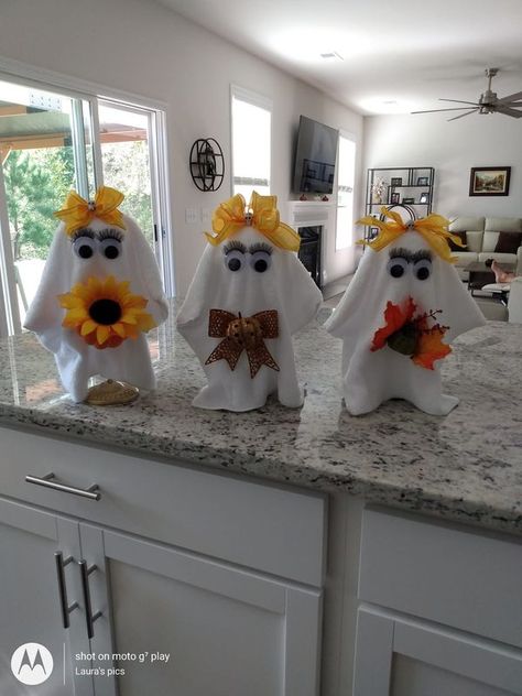 Dollar Tree Fantastics Crafts & Decor | My mini ghosts from The Dollar Tree | Facebook Ghost Dollar Tree, Dollar Tree Halloween Crafts, Dollar Tree Halloween, Felt Halloween, Crafts Decor, Halloween Crafts For Kids, Tree Crafts, Dollar Tree Crafts, Fall Decorating