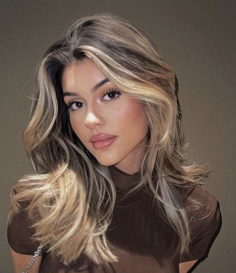 Blond Hair From Brown, Mushroom Brown And Blonde Balayage, Naturally Dark Hair Color Ideas, Gold Tone Balayage, Medium Blonde Hair Dark Roots, Blonde Balayage To The Root, Post Breakup Hair, Blonde And Brown Hair Color Medium Length, Dark Dark Blonde Hair