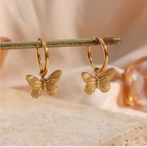 Material: 18k Gold Plated Hypoallergenic Lead & Nickle Free Tarnish Free Ear Drop Height 1” Eardrop Width: 0.4” Gold Aesthetic Earrings, Butterfly Jwellary, Butterfly Gold Earrings, Gold Butterfly Jewelry, Earring Butterfly, Gold Butterfly Earrings, Dainty Butterfly, Butterfly Earrings Gold, Minimalist Earrings Gold