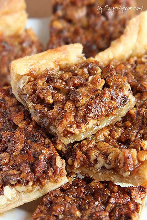 Easy Pecan Pie Bars, Pecan Bars Recipe, Pecan Pie Bars Easy, Easy Pecan Pie, Pecan Pie Bars Recipe, Pecan Desserts, Pecan Pie Easy, Pie Bar Recipes, Pecan Bars