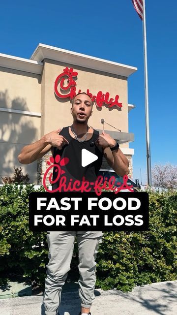 Trent Harrison | Online Fitness Coach on Instagram: "Fast food for fat loss is my series where I show everyday people just like you how to navigate a fitness journey while eating at fast food spots. For Episode 1, we are going to Chick Fil A 🐔   Follow @trizzlemanfitness for daily nutrition and fitness hacks‼️  #chickfila #highprotein #fatloss #fastfood #nutrition #healthyeating #macros #protein #chicken" Best Fast Food For Weight Watchers, High Protein Fast Food Options, Food For Fat Loss, Trent Harrison, High Protein Fast Food, Fast Food Hacks, Healthy Fast Food Options, Keto Fast Food, Cheese Dinner