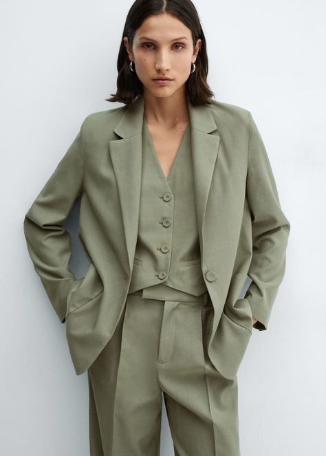 Pockets suit blazer - Woman | Mango South Africa Blazer Suit Women, Co Ord, Neck Collar, Fitness Inspiration, Blazer Suit, South Africa, Lookbook, Mango, Online Store