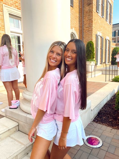 Rush Round 1 Outfit, Rush Philanthropy Day Outfit, Bama Rush Aesthetic, Rush Week Outfits Round 1, Bama Rush Outfits, Philanthropy Round Recruitment, Philanthropy Round Recruitment Outfits, Alabama Rush, Exec Photoshoot