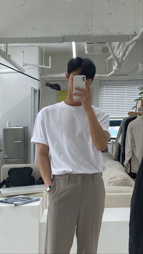 Korean Street Fashion Men, Kpop Fashion Men, Money Men, Stil Masculin, Asian Men Fashion, Boyfriend Outfit, Minimalist Fashion Men, Trendy Boy Outfits, Husband Material