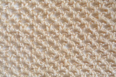 dsc_5966 Crochet Blanket Sweater, Side Saddle Stitch, Types Of Knitting Stitches, Stitches Design, Crochet Patterns Ideas, Mesh Crochet, Mesh Stitch, Side Saddle, Saddle Stitch