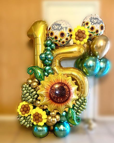 Sunflower Balloon Bouquet, Sunflower Balloon, Bucket Diy, Balloon Crafts, Balloon Pop, Moms Crafts, Birthday Balloon Decorations, Happy 21st Birthday, Balloon Flowers