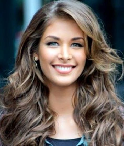 Dayana Mendoza Miss Universe 2008.. Miss Universe 2008, Dayana Mendoza, Miss Venezuela, Miss Universe, Beauty Pageant, Mendoza, Celebrities Female, Pretty Woman, Her Hair