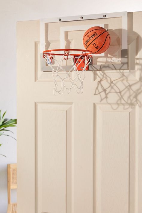 80s Bedroom Ideas, 80s Bedroom Furniture, Basketball Shorts Girls, 80s Bedroom, Door Slam, 80s Decor, Mini Basketball Hoop, Bola Basket, Mini Basketball