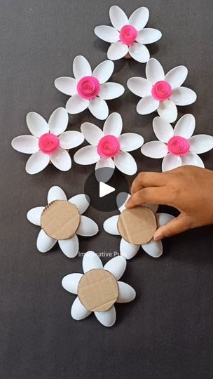 13K views · 738 reactions | Spoons Wall Hanging ✨  #reels #instareels #viralreels #viralvideos #diy #bestoutofwaste #plasticspoons #craft | Puja Mondal | Farooq Got Audio · Mayya Mayya Spoon Diy Crafts, Plastic Spoons Crafts Diy, Plastic Spoon Bugs, Spoon Crafts For Kids, Spoon Art Diy, Spoon Drawing, Plastic Spoon Art, Fork Crafts, Plastic Spoon Crafts