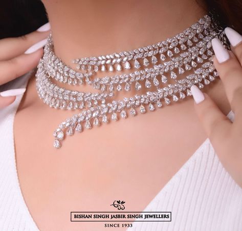 @bsjsjewellers on Instagram: “Our Gorgeous Diamond necklace Choker with A impeccable Design Making it a Unique Piece. To Shop our new collection of Diamond chokers ,…” Stylish Diamond Necklace, Thick Diamond Choker, Unique Diamond Necklace Design, Indian Jewelry Choker, Diamond Chocker, Diamond Necklace Choker, Diamond Chokers, Wedding Choker Necklace, Engagement Gown