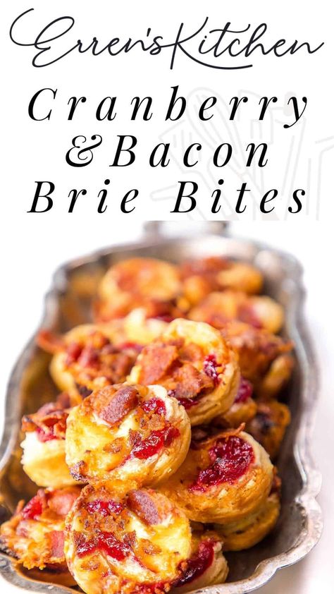 These Brie Bites with cranberry and bacon are the perfect appetizer for your next holiday. They're easy to make and deliciously addictive. Brie Bites Puff Pastry, Puff Pastry Bacon, Cranberry Bites, Brie Cranberry, Christmas Appetizers Easy, Brie Appetizer, Brie Bites, Brie Recipes, Cheese Tart