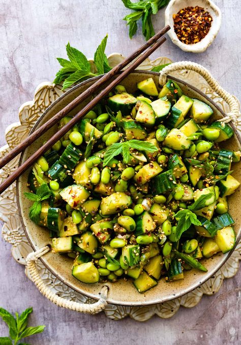 Cucumber Edamame Salad Cucumber Bowls, Edamame Recipes Salad, Soy Ginger Dressing, Peas Recipes, Soy Ginger, Edamame Recipes, Vegetable Salads, Cold Salads, Cucumber Avocado Salad