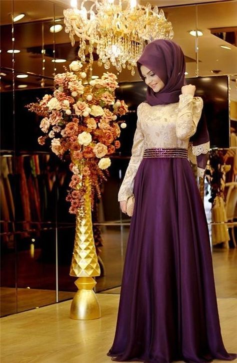 Renda Kebaya, Turkish Hijab, Estilo Hijab, Muslim Evening Dresses, Muslim Dresses, Modest Evening Dress, Muslim Wedding Dresses, Islamic Dress, Dress Muslim